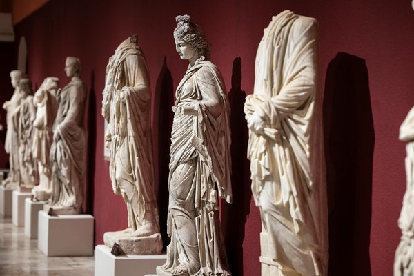 Quelles sont les implications des découvertes archéologiques récentes ?